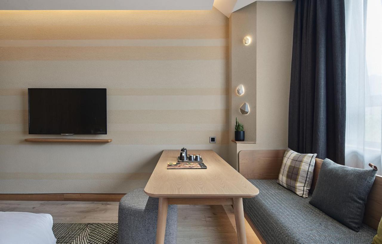 Ebo Hotel Hangzhou Wulin - 5 Mins Drive To The West Lake Екстериор снимка