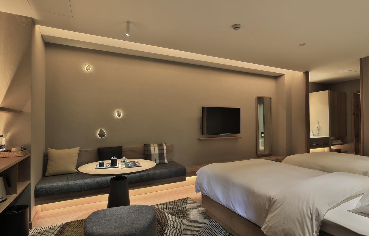 Ebo Hotel Hangzhou Wulin - 5 Mins Drive To The West Lake Екстериор снимка