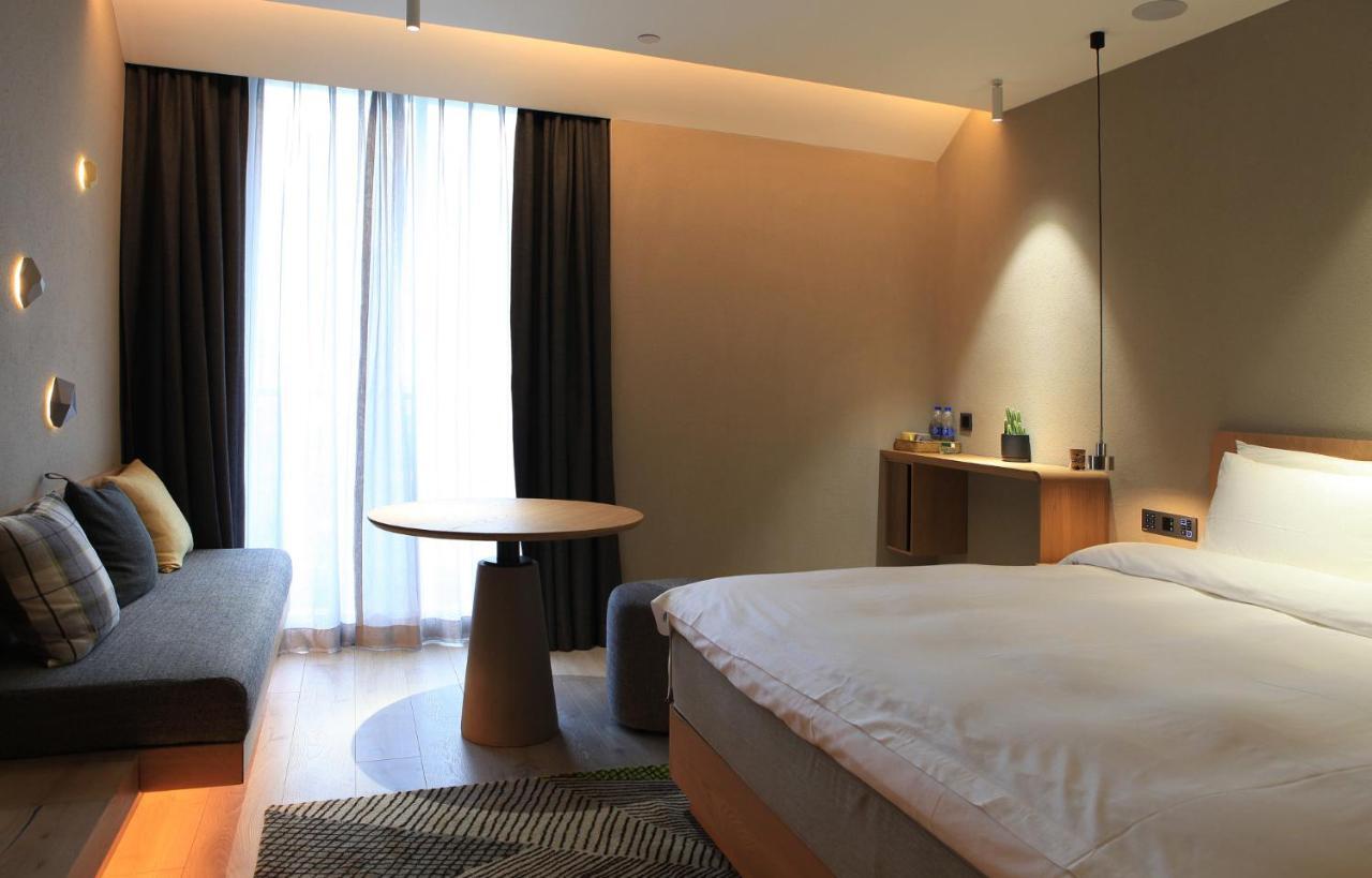 Ebo Hotel Hangzhou Wulin - 5 Mins Drive To The West Lake Екстериор снимка