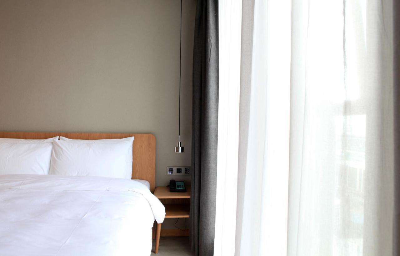 Ebo Hotel Hangzhou Wulin - 5 Mins Drive To The West Lake Екстериор снимка